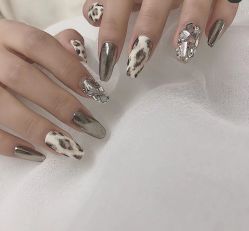 -瑞丽美甲