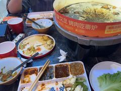 -秦炉烤肉(财富中心店)