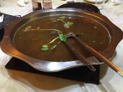 -悦牧·酸汤牛肉火锅(沃尔玛店)