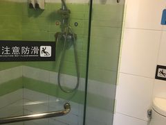 -7天酒店(广州动物园黄花岗地铁站店)