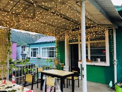 -百里峡七彩艺术小镇