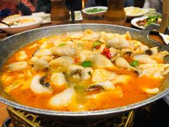 -老滇山寨•云南特色菜•地方菜•民族风情歌舞表演(金碧店)