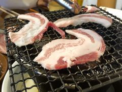 铁板五花肉-喝丢一只鞋·东北烤肉·烧烤·铜火锅(江宁店)