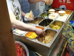 -三兄弟高炉烧饼