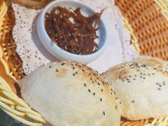 -小红鲸·海鲜餐厅(轸大路店)