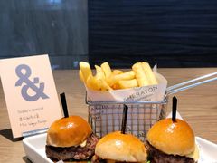 迷你汉堡包-粤海喜来登酒店·&More聚驿(天河城店)