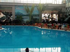 -兴芮温泉度假区