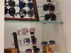 -明月眼镜(三坝店)