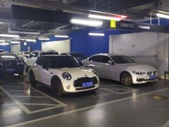 -合生汇购物中心-停车场