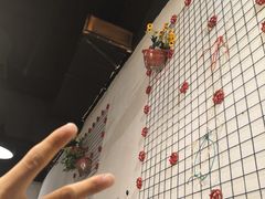 -鸡遇虾煲干锅火锅(小寨金莎店)
