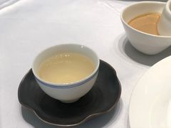 -红鼎豆捞·非遗鲍皇汤火锅(宝丰路店)