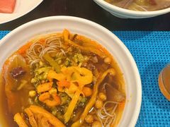-西昌邛海湾柏樾酒店(原邛海湾柏栎度假酒店)