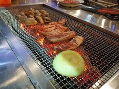 -马路牙子烧烤音乐酒馆(望京店)