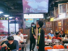 大堂-马路牙子烧烤音乐酒馆(望京店)