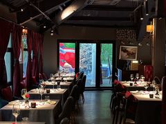 -弦月窗LUNETTE BY AMANDA(复兴路店)