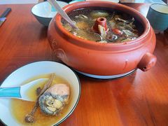 滴水不加汽锅鸡-云隐小厨·传统大理美食(复兴路店)