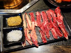 White小晴-百味源炭火烤翅 ·夜市大排档(酒仙桥店)