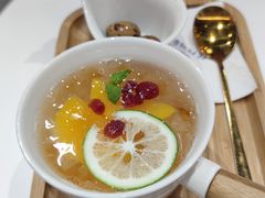 蔓越莓桃胶银耳-炖物24章·顺时轻养茶(杭州大厦店)