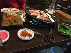 Dombe豚(黑猪肉街店)-Dombe豚(黑猪肉街店)