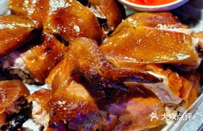 Litchi Wood-Grilled Chicken