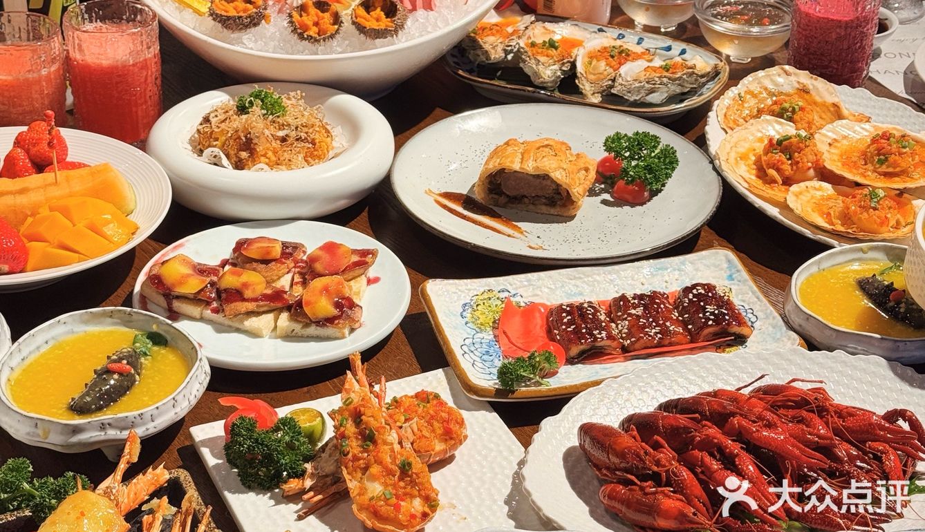 扬州的！这家自助餐是来报恩的吧……