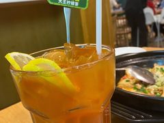 大王冰柠檬茶-费大厨辣椒炒肉(万家丽一店)