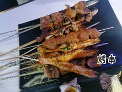 -钳小柒·小龙虾蓝龙王烧烤夜宵(长寿路店)