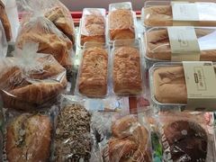 -红宝石·鲜奶小方·海派西点房(莘庄龙之梦店)