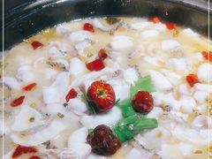 -周渝食惦酸菜鱼(青浦店)