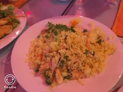 -Lanterns Vietnamese Restaurant