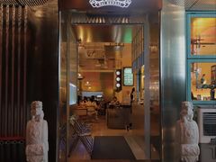 -白仁仔· 活烤海鲜 宵夜(豫园店)