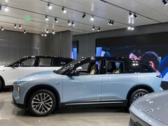 -蔚来中心(北京中关村店)