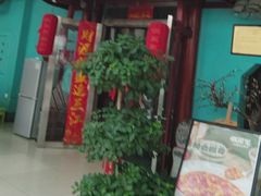 -偶屋里钵少爷(时代广场店)