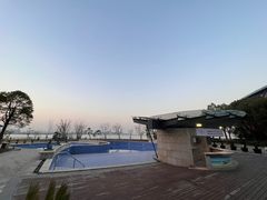 -上海滴水湖皇冠假日酒店