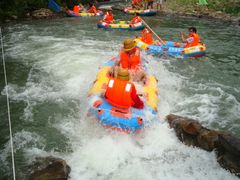 -仙山谷激浪漂流