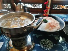 -丽江庭院·云南野生菌·海鲜火锅(鼓楼四合院店)