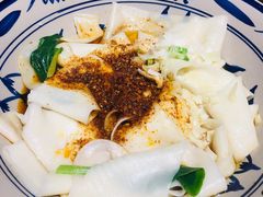 油泼面-关中道陕味艺术餐厅(西岳庙店)