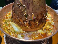 -渝胖子老城区炭火蛙锅(临城店)