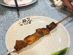 -汗腾格里·风味餐厅(新疆驻京办店)