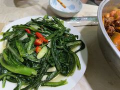 -尕有炕锅烤羊肉