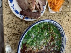 -吾穆勒蓬灰牛肉面·清真(北滨河中路店)