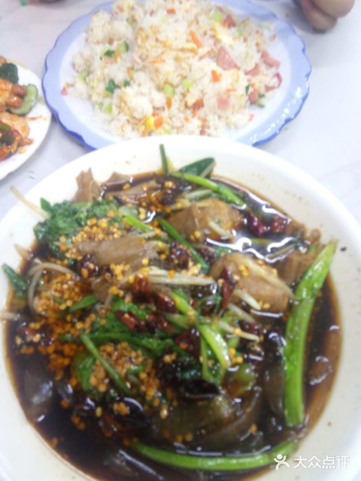 万顺啤酒屋(皇寺路店)特色老式麻辣烫图片
