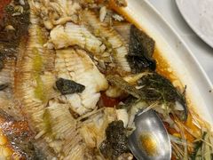 -万龙洲海鲜(大兴绿地缤纷城店)