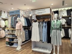 -优衣库(上海虹口龙之梦店)