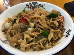 -九道菜有鸡鱼头(石鼓路店)