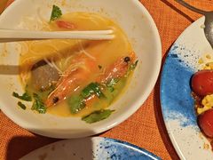 -亚龙湾希尔顿自助餐厅·海鲜·烧烤·沙滩BBQ·现场乐队