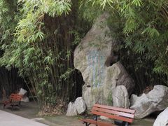 -上海市龙华烈士陵园