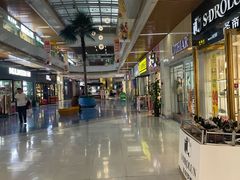 -曼哈顿商业广场(升龙广场店)