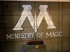 -逃脱反斗城沉浸剧情密室(北京路店)