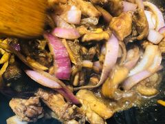 -胡须佬鸡煲四季火锅店(石厦西村直营店)